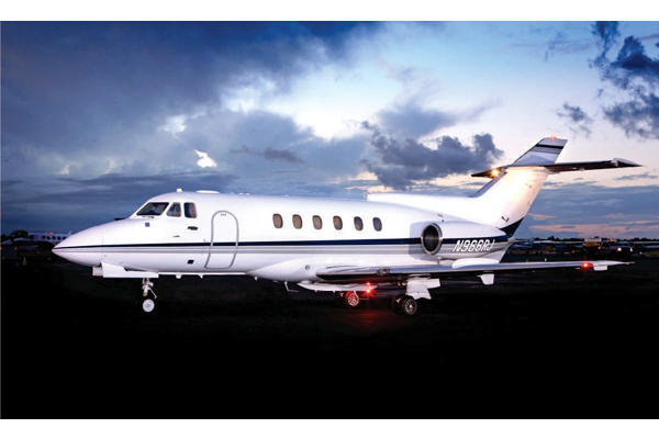 Hawker Beechcraft 700A купить бу Hawker Beechcraft 700A купить бу
